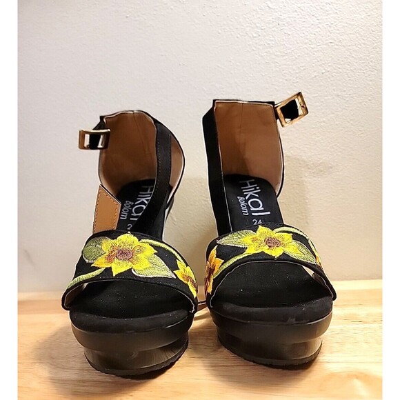 NWOB Hikal Bolom Handmade Floral Embroidered Stiletto Heels From Mexico Sz 7 US - Picture 3 of 12